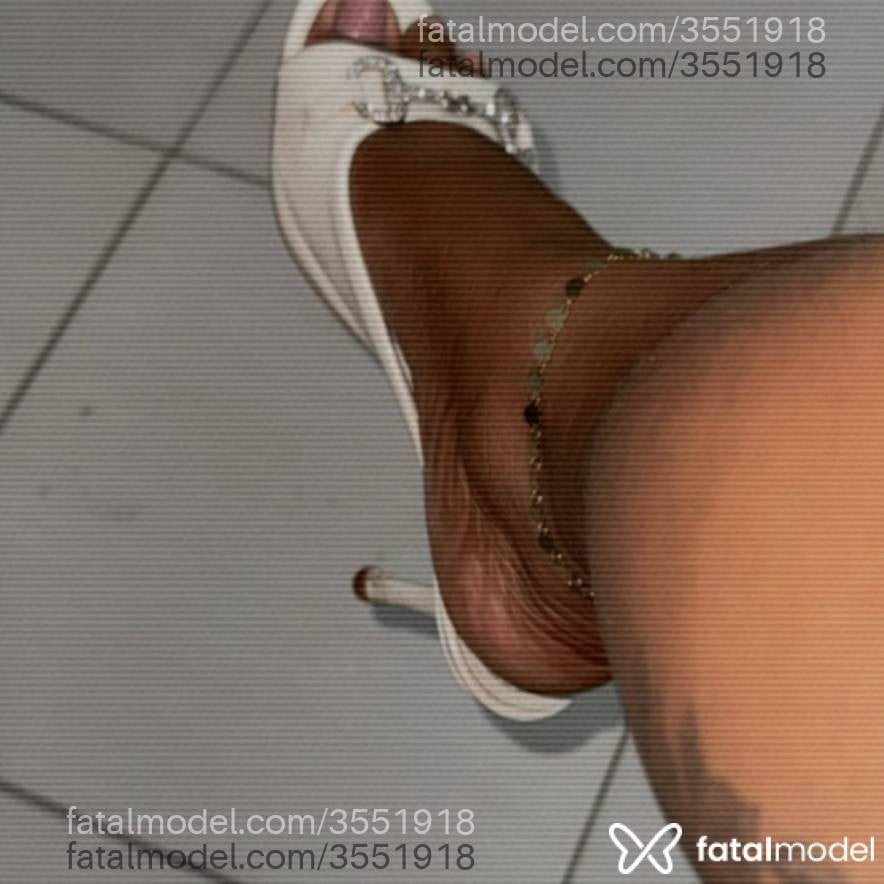 Acompanhante mulher loira (o) de olhos castanhos - Bruna