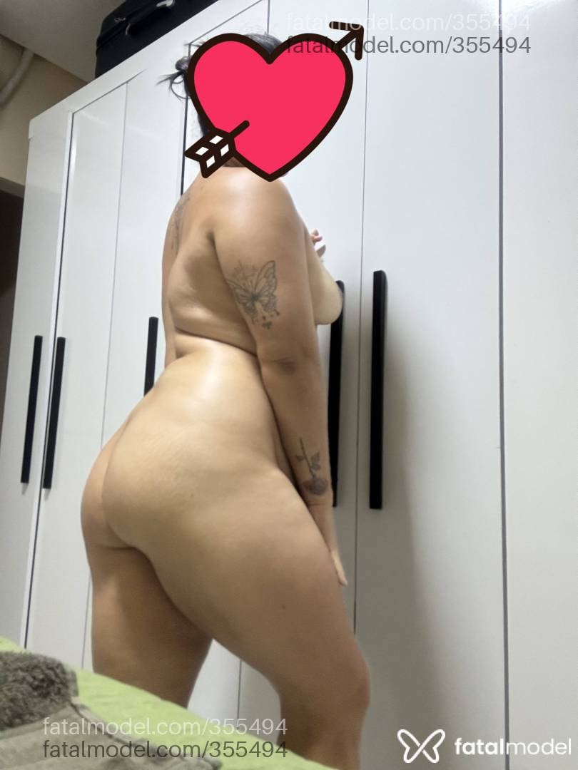 Acompanhante mulher morena (o) de olhos castanhos - Yasmim Acompanhante mulher morena (o) de olhos castanhos - Yasmim