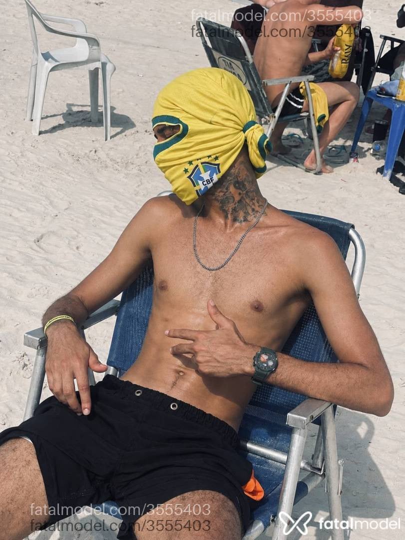 Acompanhante homem com cabelo castanho de olhos castanhos - Don Juan