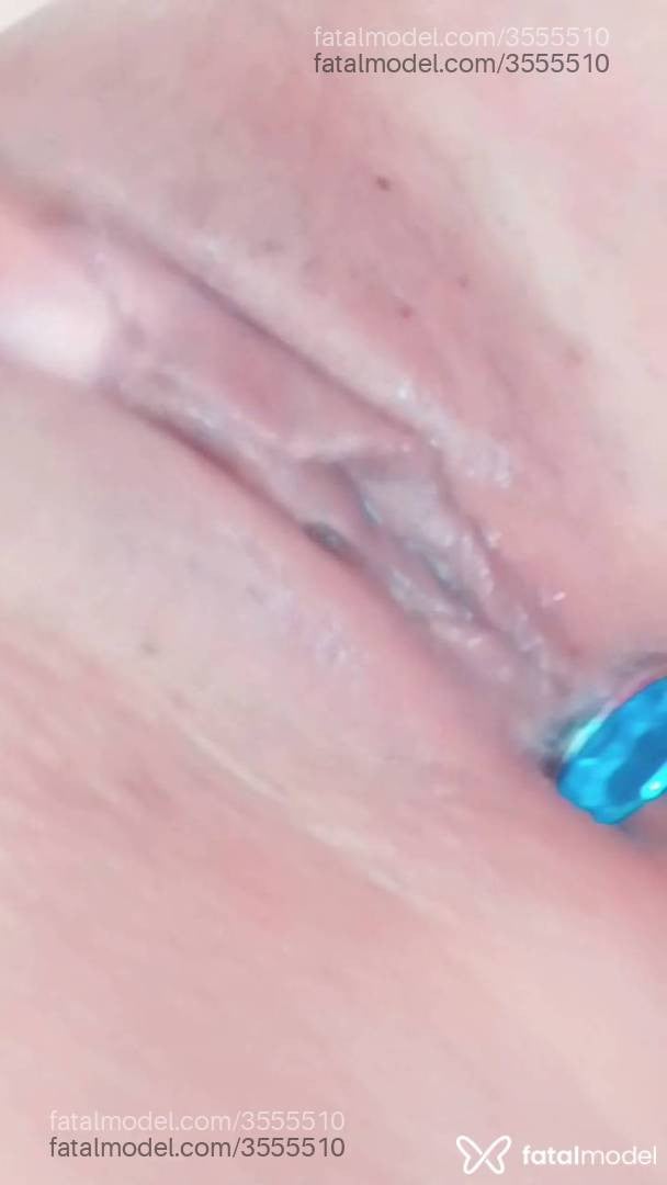 Acompanhante mulher morena (o) de olhos castanhos - Julya Acompanhante mulher morena (o) de olhos castanhos - Julya