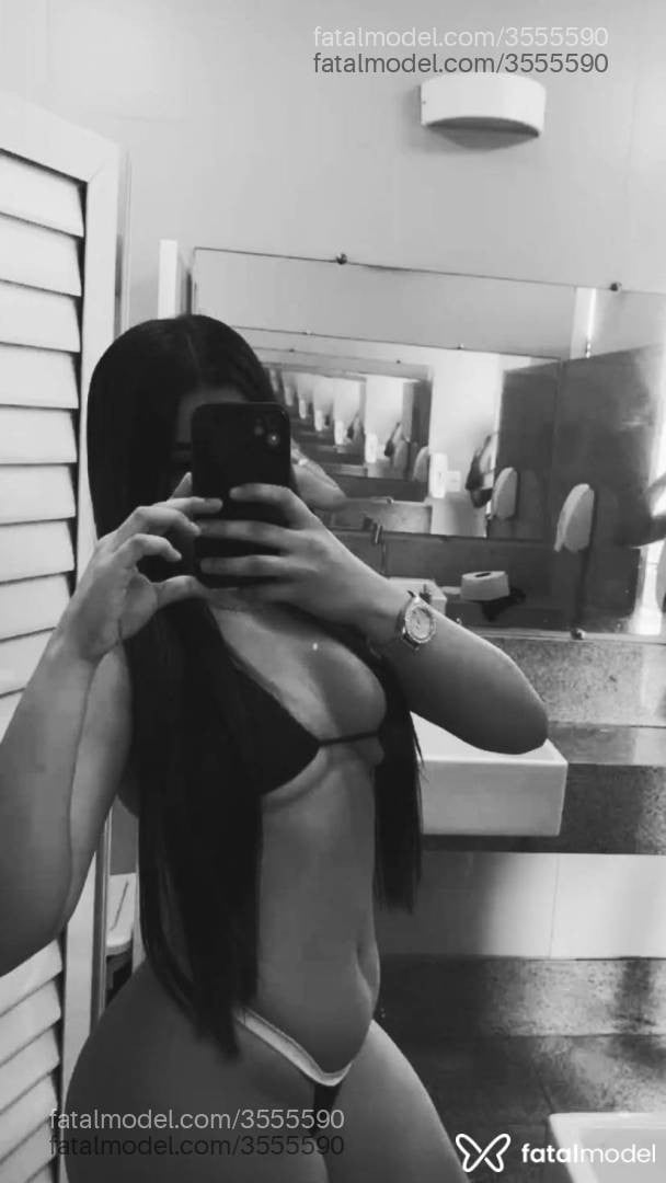 Acompanhante mulher morena (o) de olhos castanhos - Lunna