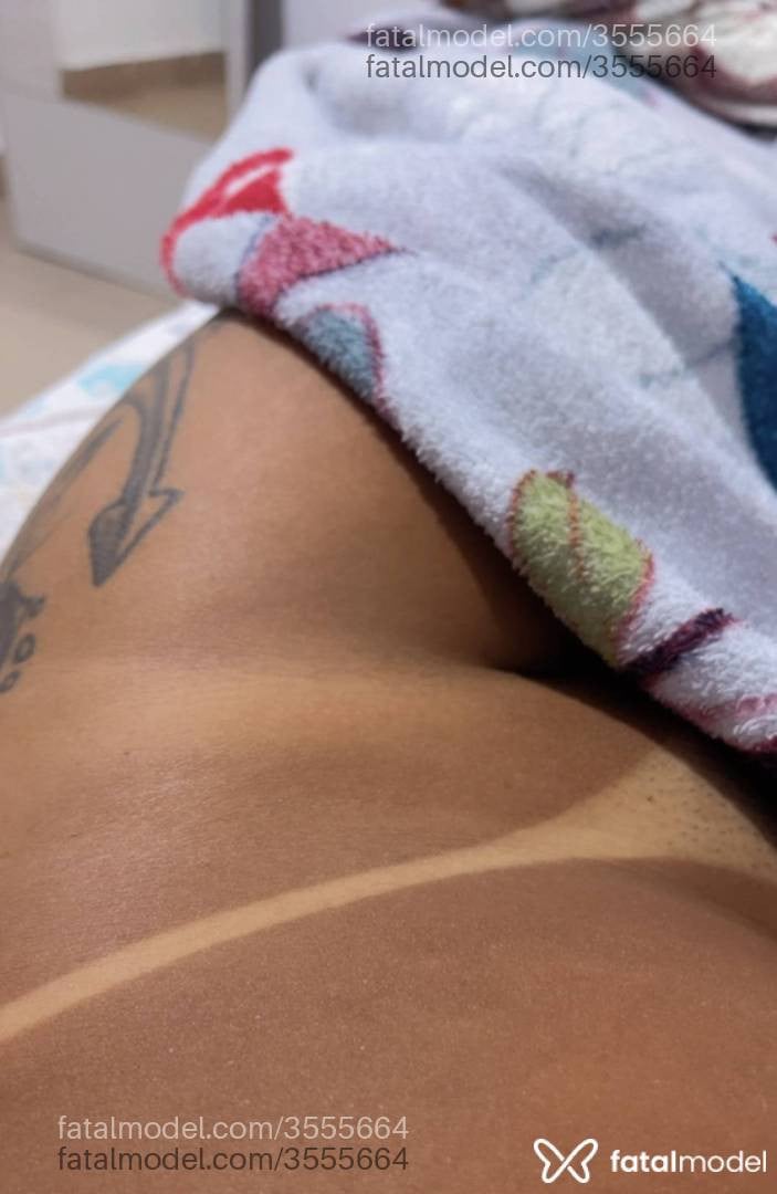 Acompanhante mulher morena (o) de olhos pretos - Mara