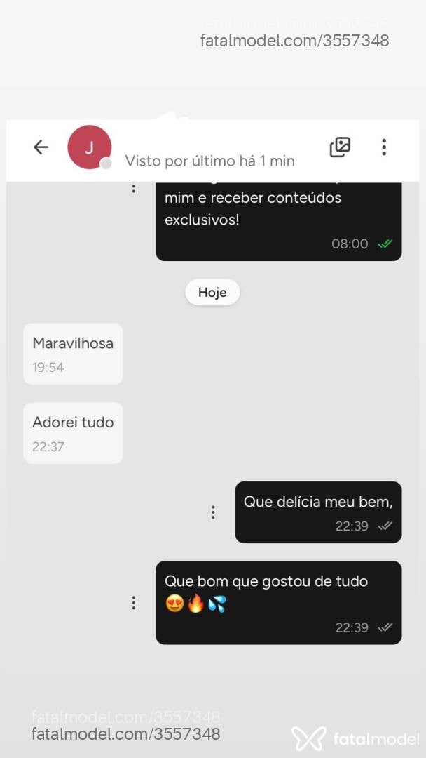 Acompanhante mulher trans com cabelo castanho de olhos castanhos - Clarice