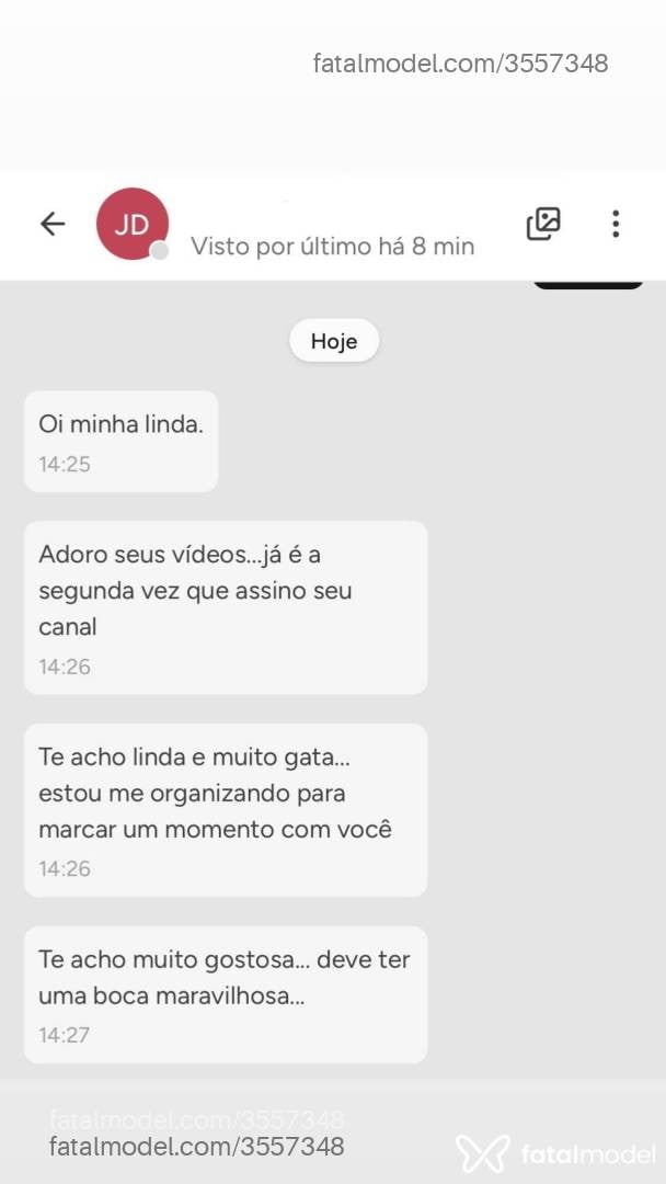 Acompanhante mulher trans com cabelo castanho de olhos castanhos - Clarice
