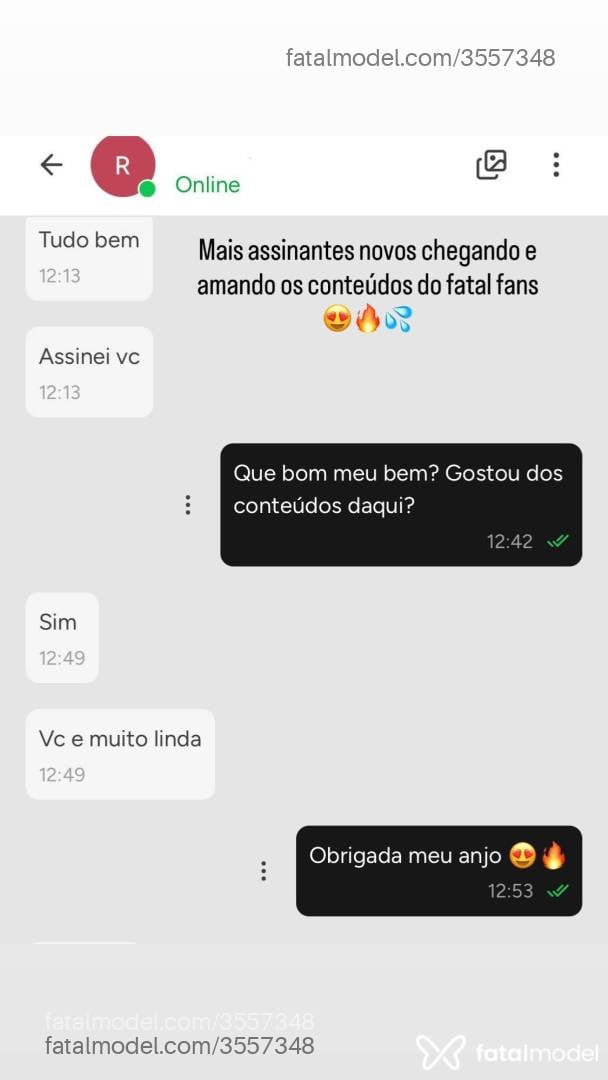 Acompanhante mulher trans com cabelo castanho de olhos castanhos - Clarice