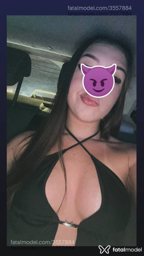 Acompanhante mulher com cabelo castanho de olhos castanhos - Luana Santos