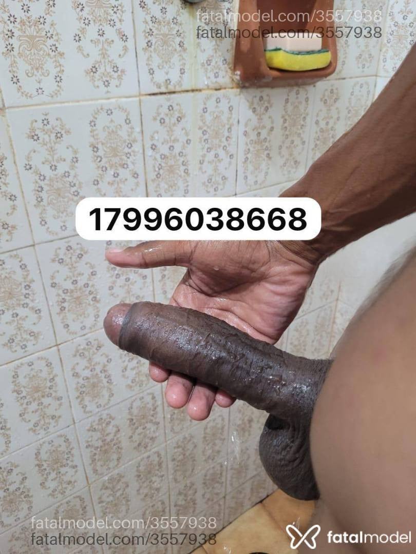 Acompanhante homem morena (o) de olhos castanhos - Carlos