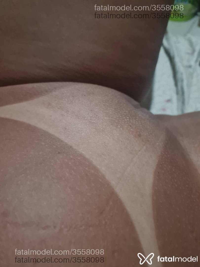 Acompanhante mulher loira (o) de olhos mel - Mily silva