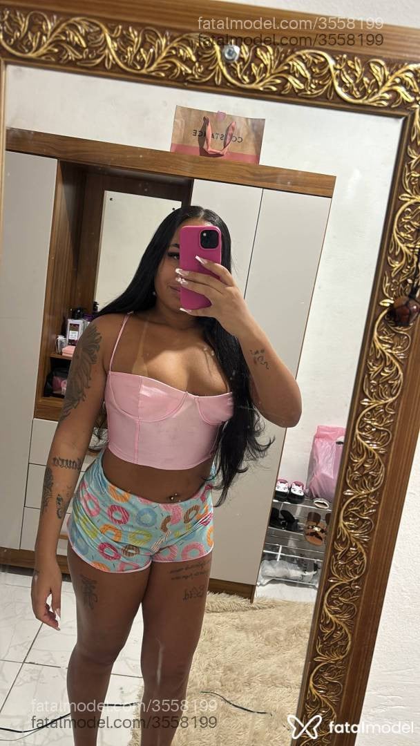 Acompanhante mulher morena (o) de olhos castanhos - Carol