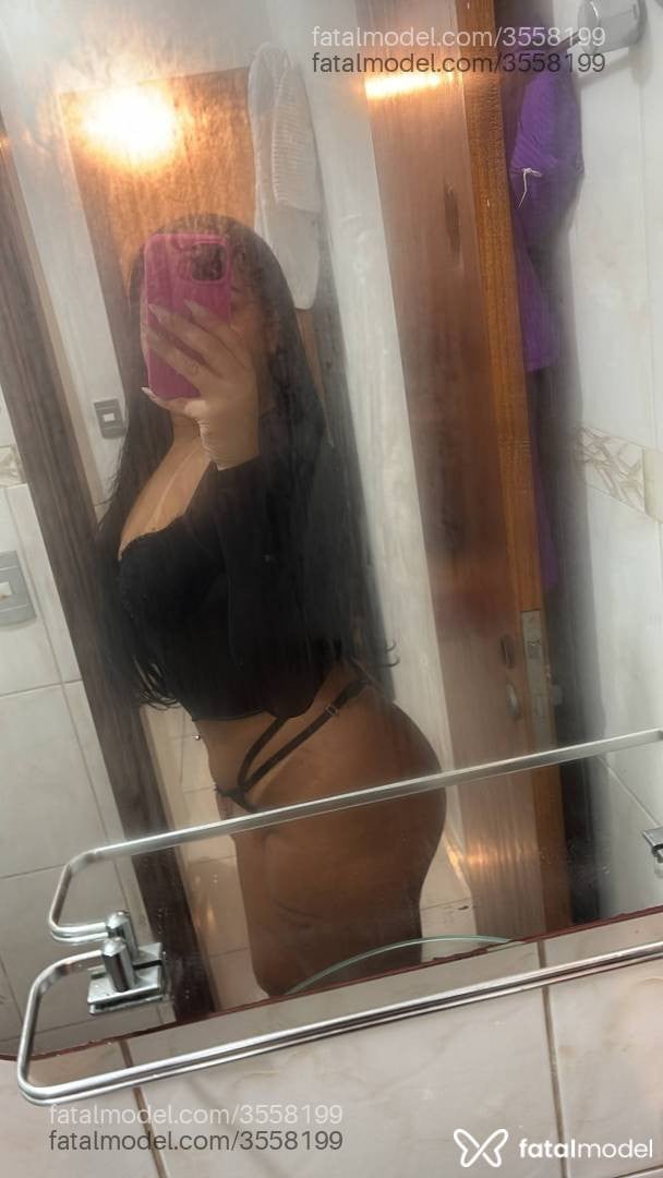 Acompanhante mulher morena (o) de olhos castanhos - Carol