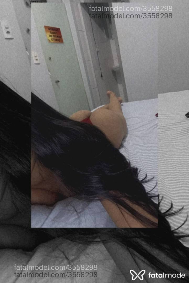 Acompanhante mulher morena (o) de olhos castanhos - Vitória