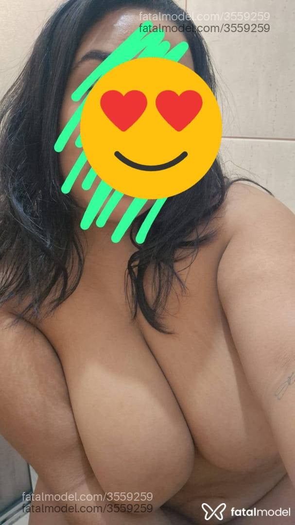 Acompanhante mulher morena (o) de olhos castanhos - Juliana