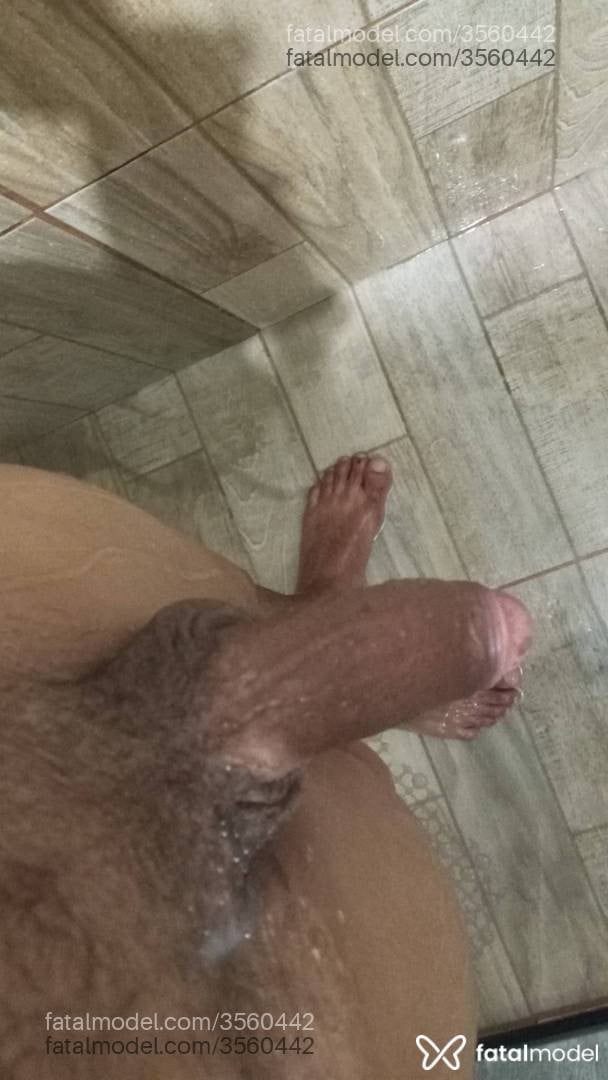 Acompanhante homem morena (o) de olhos castanhos - Rv Figueiredo