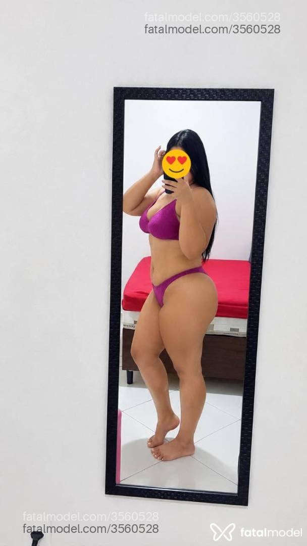 Acompanhante mulher morena (o) de olhos castanhos - Antonella