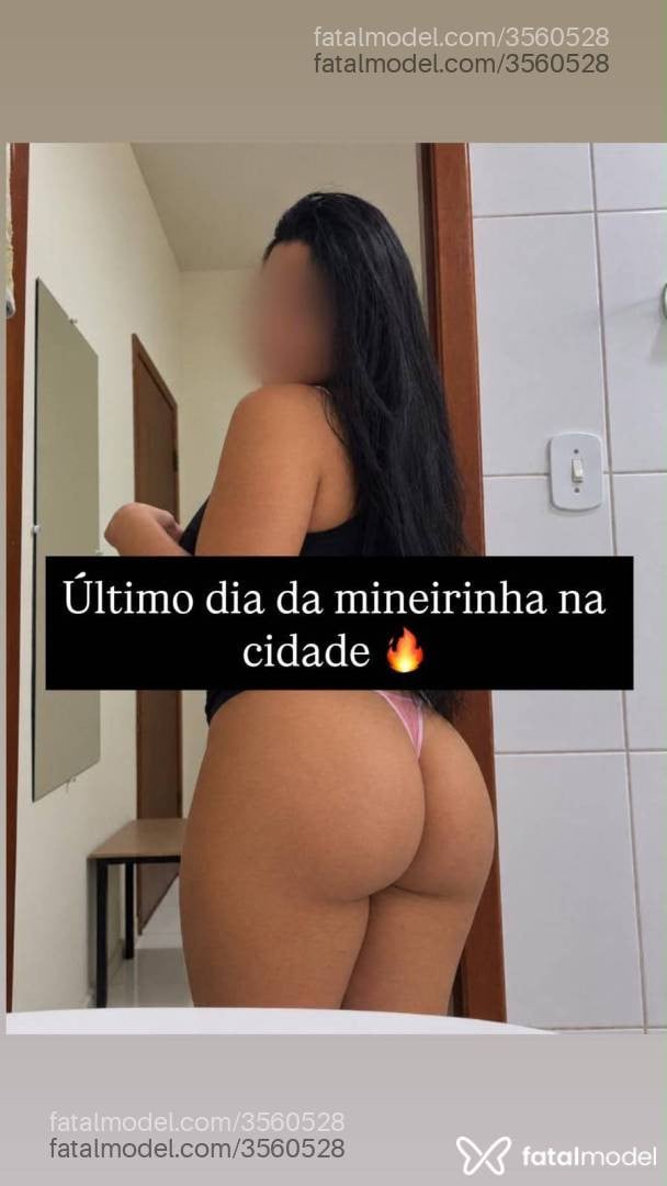 Acompanhante mulher morena (o) de olhos castanhos - Antonella