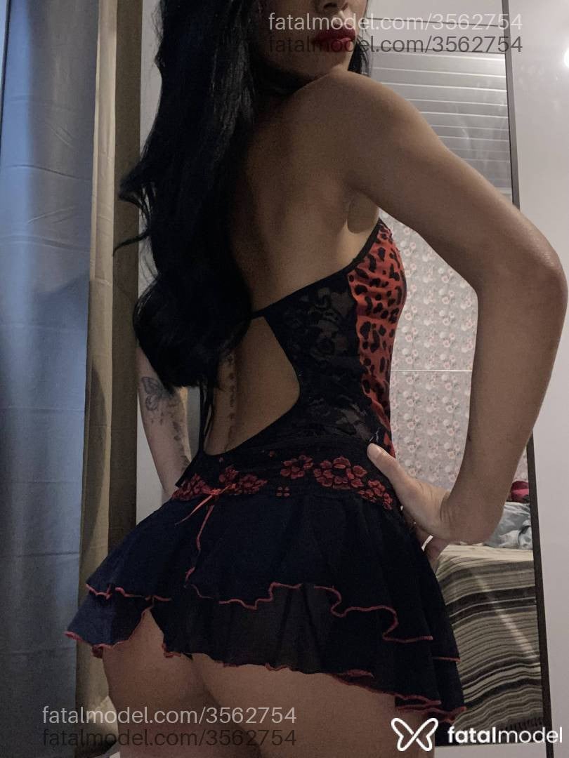 Acompanhante mulher morena (o) de olhos castanhos - Alice