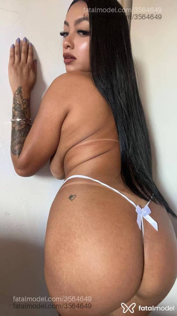 Acompanhante mulher morena (o) de olhos castanhos - Alicia