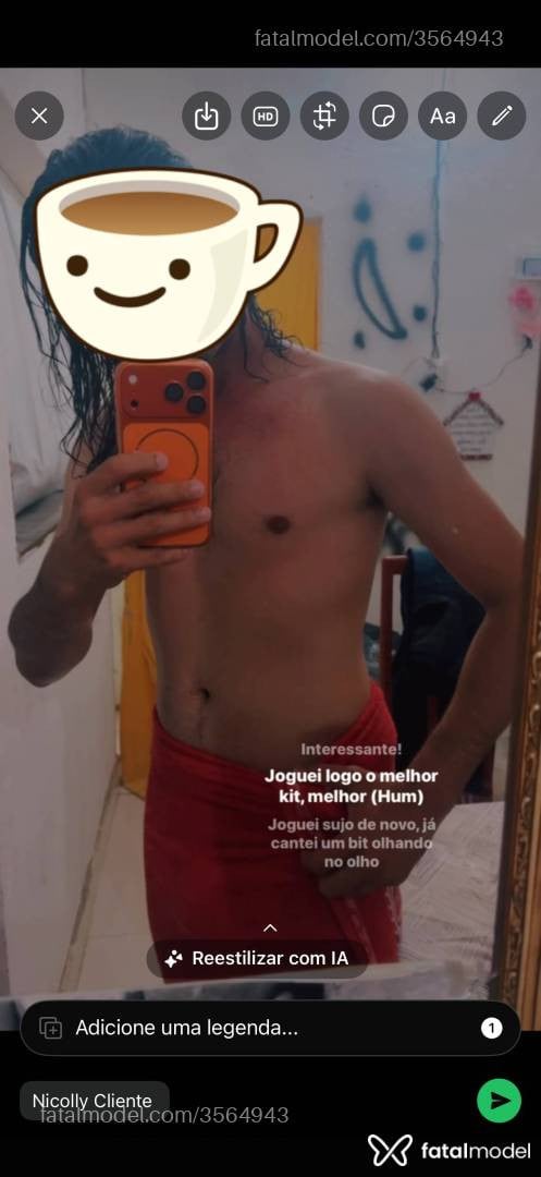 Acompanhante homem com cabelo castanho de olhos mel - Dry