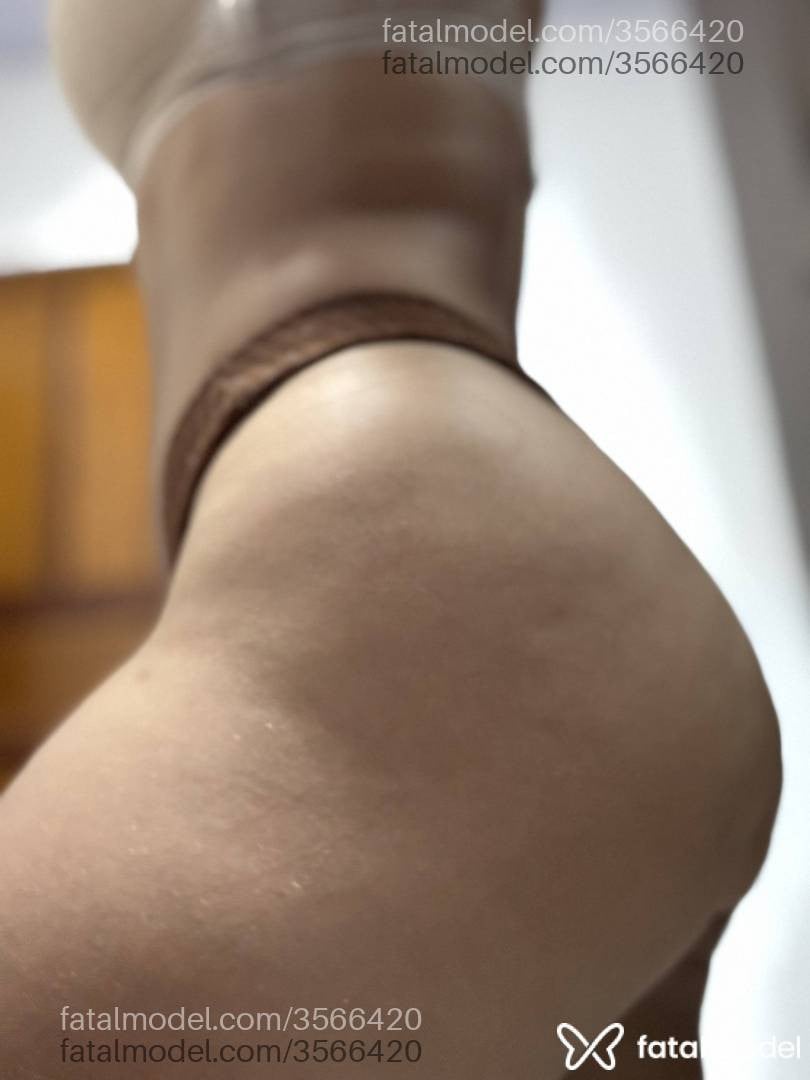 Acompanhante mulher morena (o) de olhos castanhos - Laís Oliveira