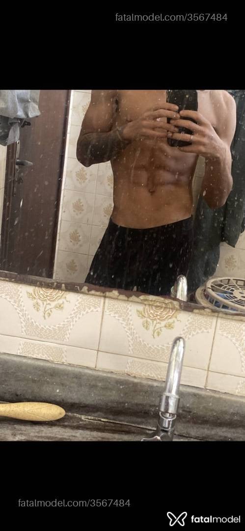Acompanhante homem morena (o) de olhos castanhos - Brayan