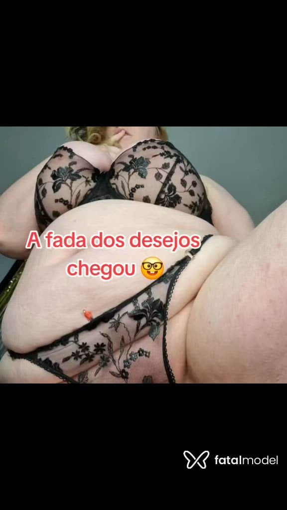 Acompanhante mulher loira (o) de olhos verdes - Avril