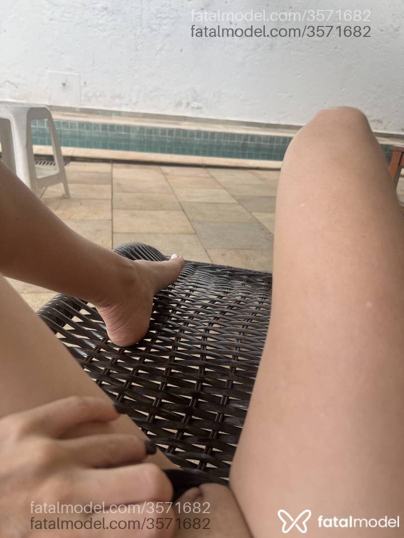 Acompanhante mulher loira (o) de olhos verdes - Lana