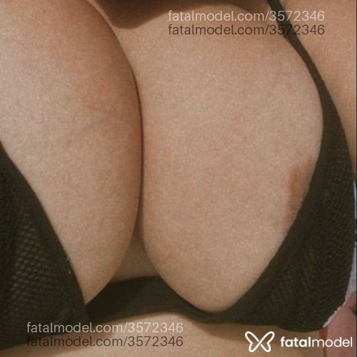Acompanhante mulher com cabelo castanho de olhos castanhos - Scarlett