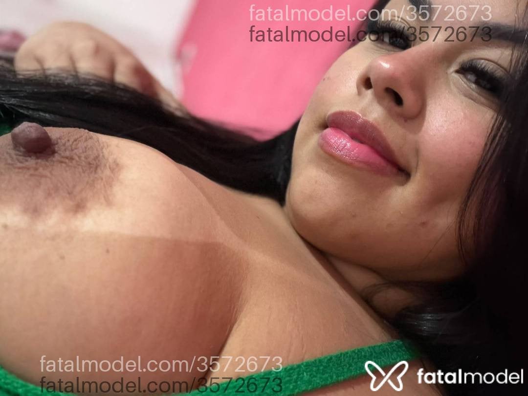 Acompanhante mulher morena (o) de olhos pretos - Bianca