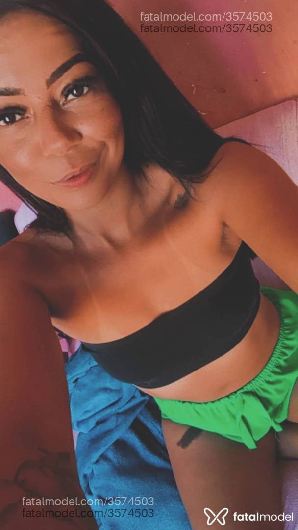 Acompanhante mulher morena (o) de olhos castanhos - Isadora