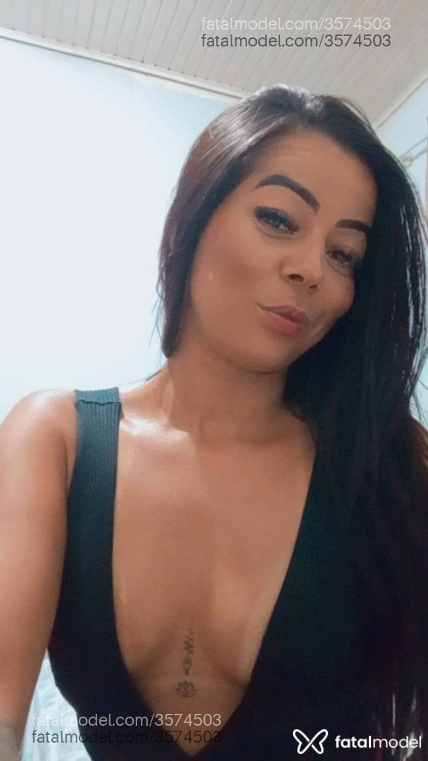Acompanhante mulher morena (o) de olhos castanhos - Isadora