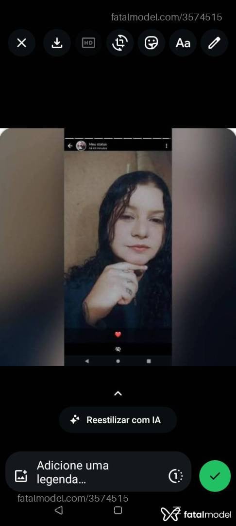 Acompanhante mulher com cabelo castanho de olhos castanhos - Fany