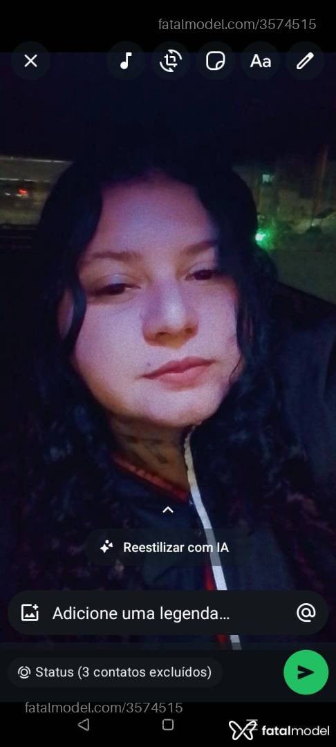 Acompanhante mulher com cabelo castanho de olhos castanhos - Fany