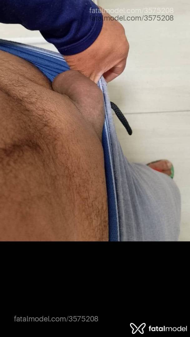 Acompanhante homem morena (o) de olhos castanhos - Leandro