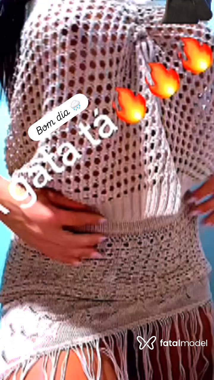 Acompanhante mulher morena (o) de olhos castanhos - Tiffany