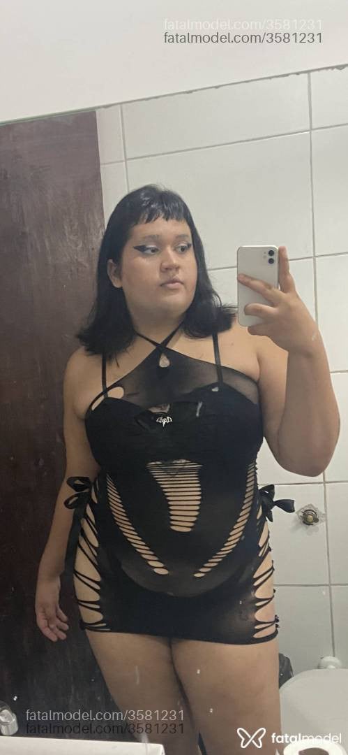 Acompanhante mulher trans morena (o) de olhos castanhos - Eloa