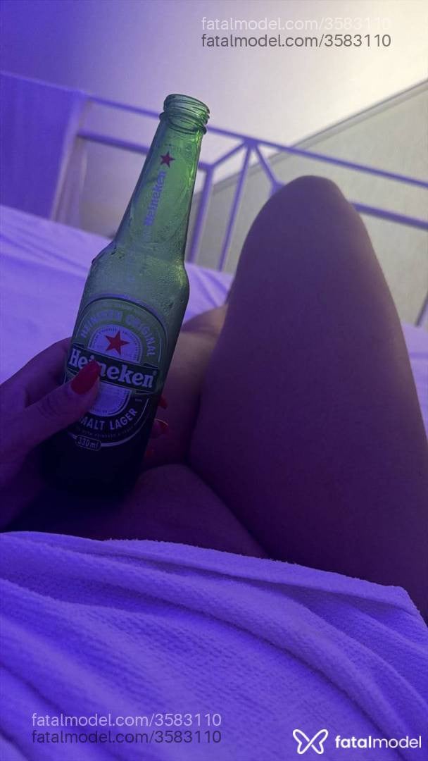Acompanhante mulher morena (o) de olhos pretos - Bruna Santos