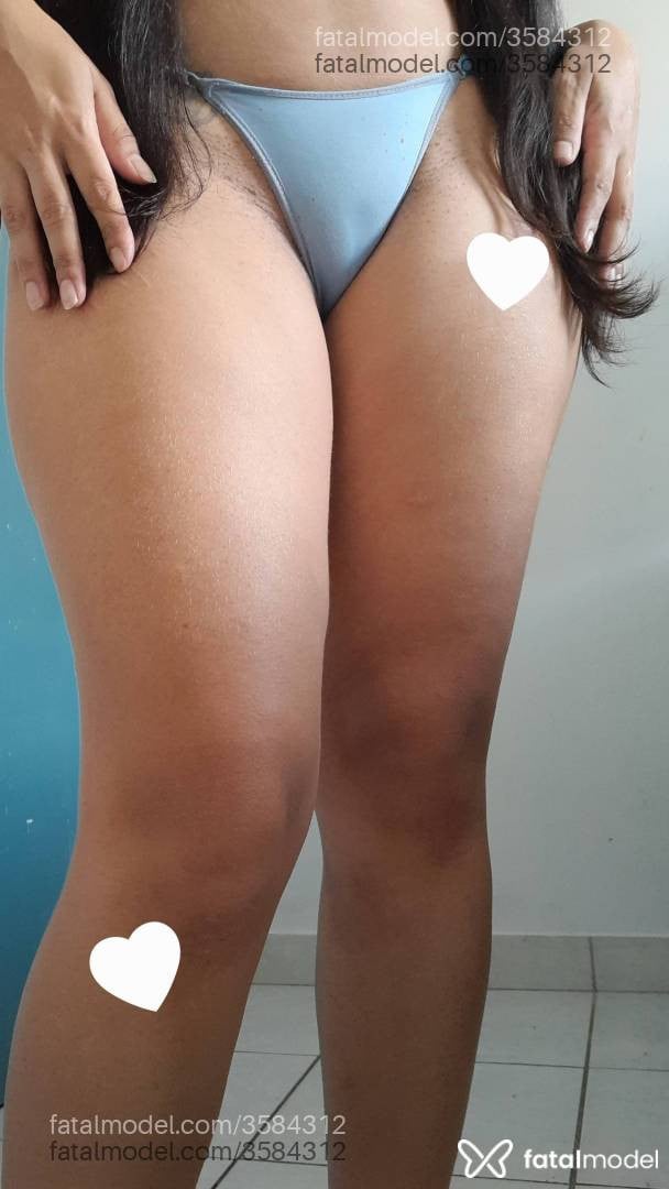 Acompanhante mulher com cabelo castanho de olhos castanhos - Luna Sanches
