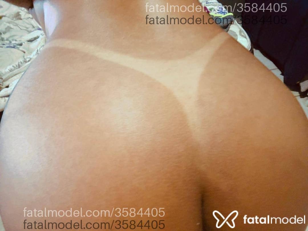 Acompanhante mulher morena (o) de olhos pretos - Kelly Mendes