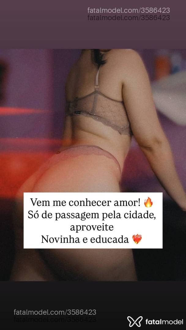 Acompanhante mulher morena (o) de olhos mel - Luizinha