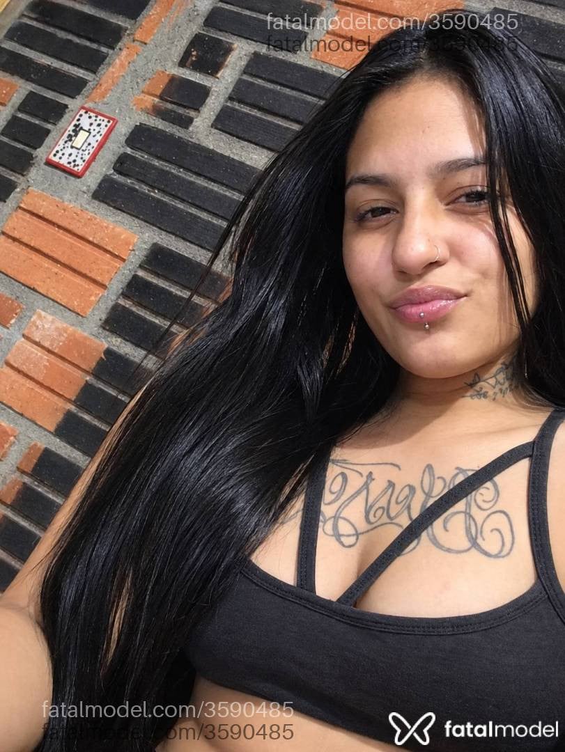 Acompanhante mulher morena (o) de olhos castanhos - Luana Santos