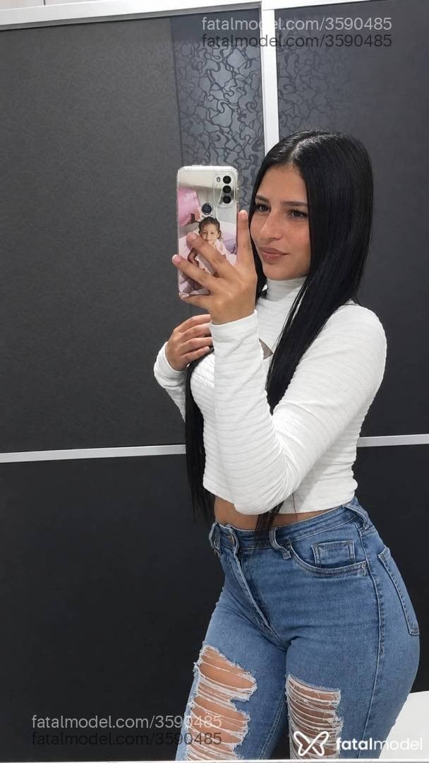 Acompanhante mulher morena (o) de olhos castanhos - Luana Santos