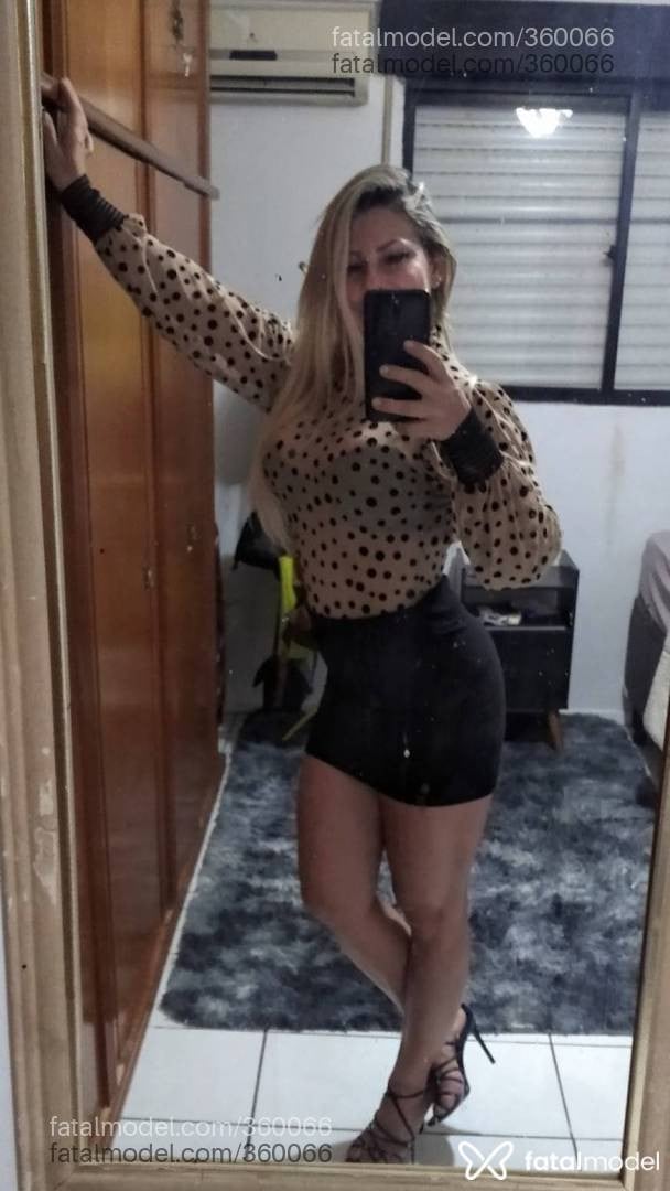 Acompanhante mulher loira (o) de olhos mel em Canoinhas - Manuela Cariiocaa