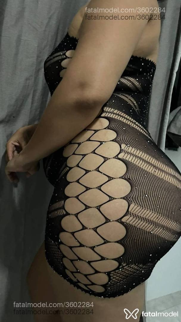 Acompanhante mulher morena (o) de olhos castanhos - Amanda