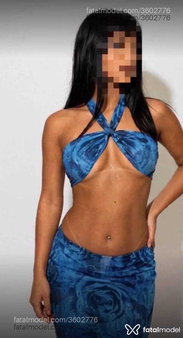 Acompanhante mulher morena (o) de olhos castanhos - Manuuu