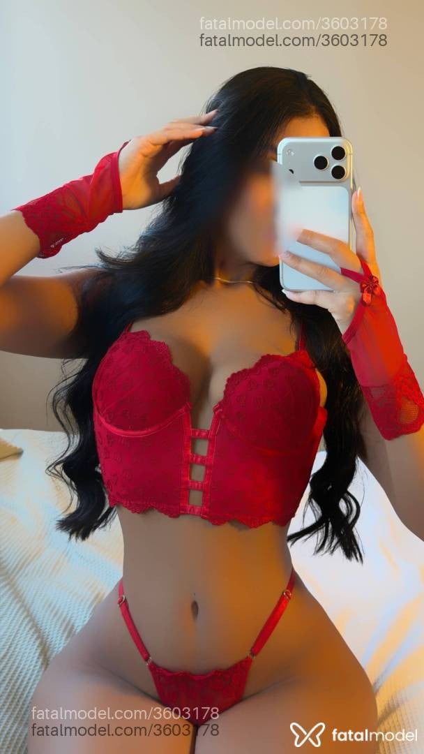 Acompanhante mulher morena (o) de olhos castanhos - Nicole Bianchi