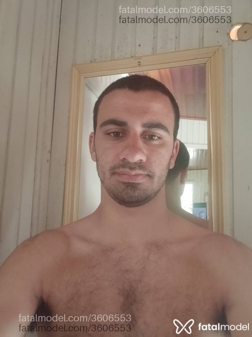 Acompanhante homem morena (o) de olhos pretos - Anthony