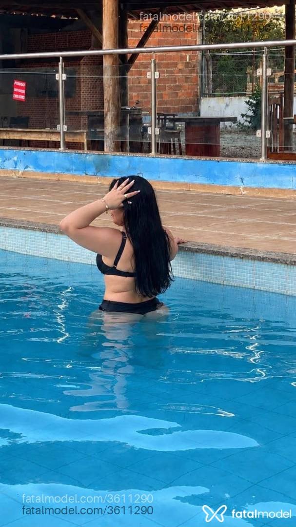 Acompanhante mulher morena (o) de olhos castanhos - Antonella Viana
