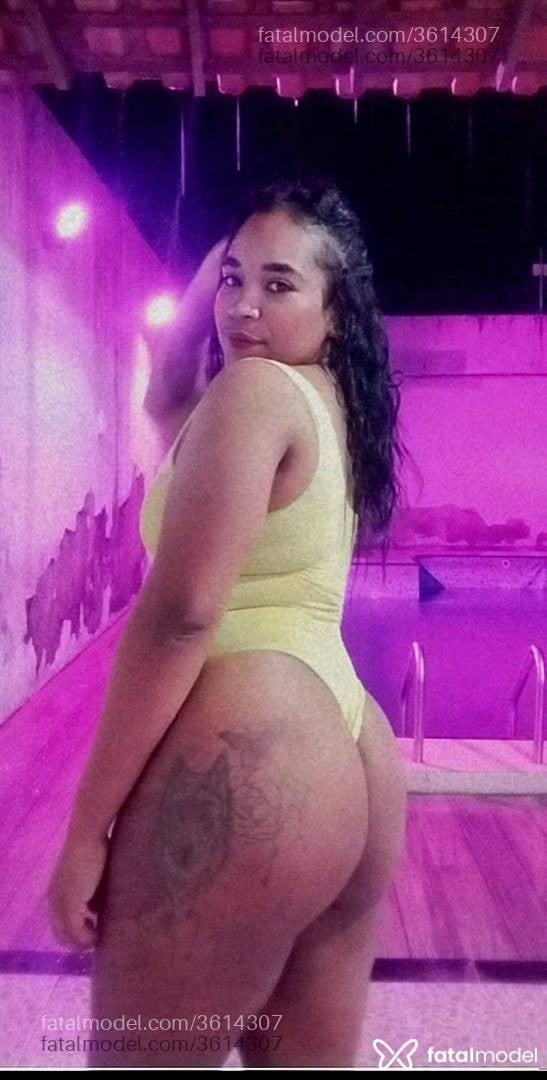 Acompanhante mulher morena (o) de olhos castanhos - Bel beca