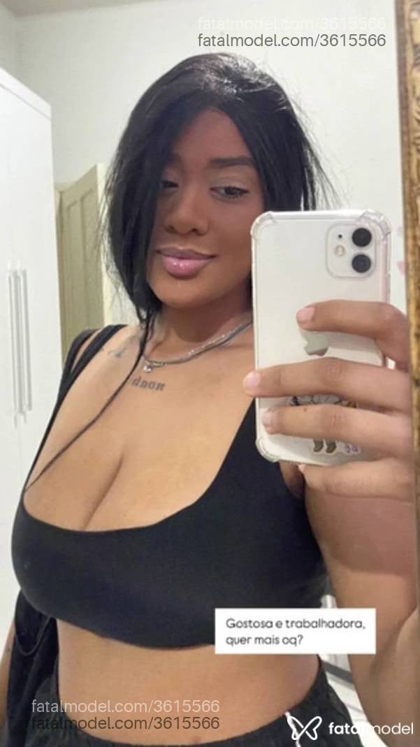 Acompanhante mulher com cabelo castanho de olhos castanhos - Cecília
