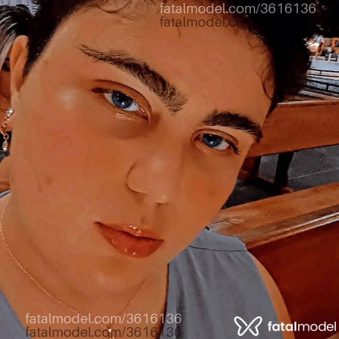 Acompanhante mulher morena (o) de olhos castanhos - Xena Gabrielle